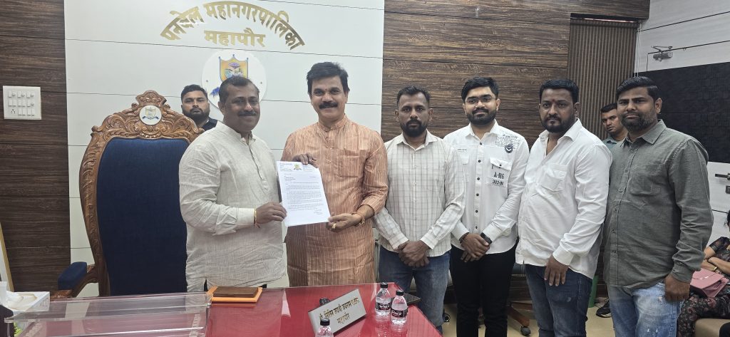 कळंबोलीतील स्थानिक समस्या सोडवण्यासाठी महापौरांनी संयुक्त दौरा करावा : नगरसेवक रामदास शेवाळे यांची मागणी